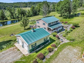 1715 Booth Rd, Hallstead, PA 18822