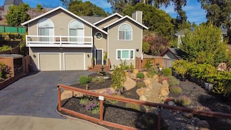 55 Verdoso Ave, Watsonville, CA 95076