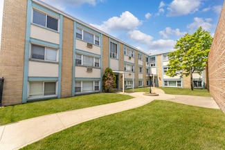 6850 Cermak Rd Unit GB, Berwyn, IL 60402