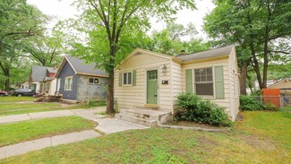 961 Ada Ave, Muskegon, MI 49442