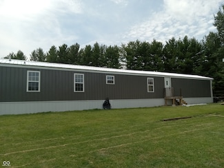 102 Gaslight Dr, Versailles, IN 47042