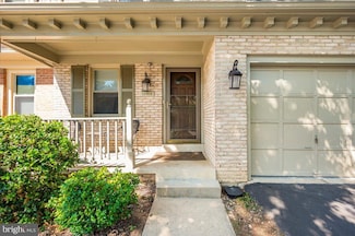 15414 Manor Village Ln, Rockville, MD 20853