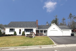 2119 Ford Rd, Endicott, NY 13760