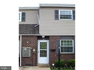325 S Warminster Rd Unit D3, Hatboro, PA 19040