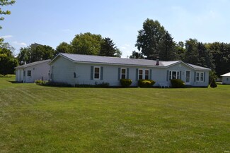 200 Michael Ln, Royal Center, IN 46978