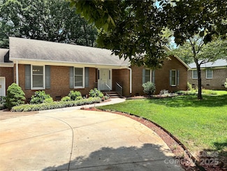 4224 Carol Ann Dr, Charlotte, NC 28215