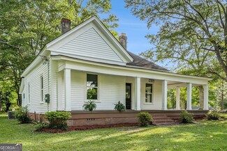 1852 Burwell Rd, Carrollton, GA 30117