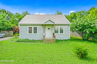 2404 Cedar Ln, Knoxville, TN 37918