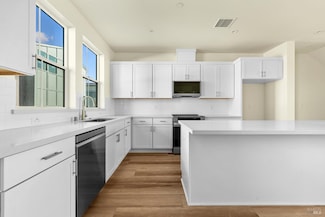 204 Wakeful Way, Rohnert Park, CA 94928