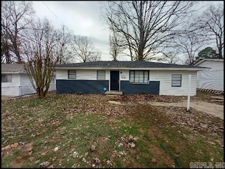 17 Rugby Dr, Little Rock, AR 72209
