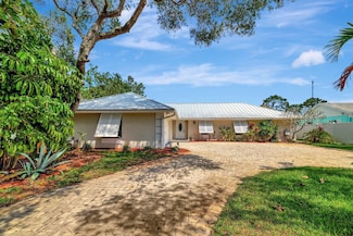 18395 SE County Line Rd, Jupiter, FL 33469
