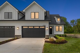 5874 Heights Blvd, Sterling Heights, MI 48314