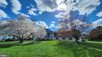 21 Western Rd, Dillsburg, PA 17019