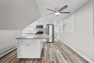 11 Lake St Unit 2, Peabody, MA 01960