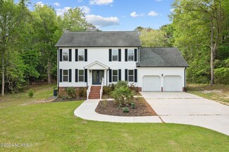 110 Spring Creek Ln, Wilmington, NC 28411