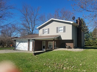 203 N Via Tomacelli, Toluca, IL 61369