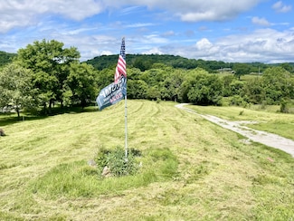 1336 Bear Creek Rd, Culleoka, TN 38451