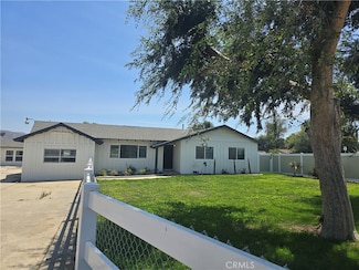 876 River Dr, Norco, CA 92860