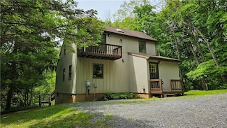 10425 Slayton Rd, Port Byron, NY 13140