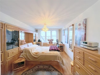 94-11 59th Ave Unit F24, Elmhurst, NY 11373