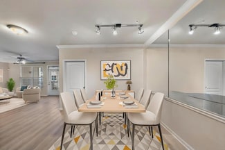 1711 Old Spanish Trail Unit 218, Houston, TX 77054
