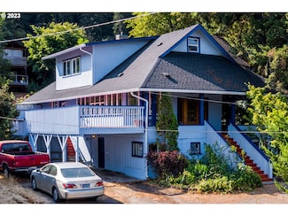 1542 Riverview St, Eugene, OR 97403