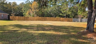 270 Harbour Ln, Richmond Hill, GA 31324