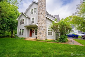 42 Haymarket Ct, East Windsor, NJ 08512