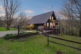 5444 Hill Rd, Hamilton, NY 13346