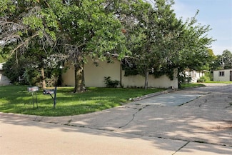 7117 NW 14th St, Oklahoma City, OK 73127