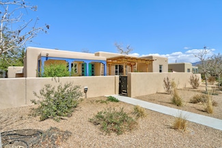 1000 Richmond Dr NE, Albuquerque, NM 87106