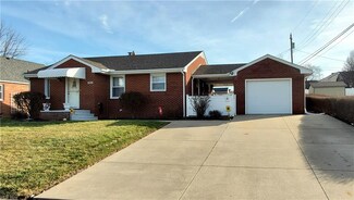 2954 Gibbs Ave NE, Canton, OH 44714