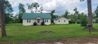 600 Railroad Ave, Broxton, GA 31519