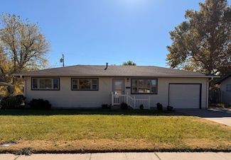 5951 Hemlock Dr, Great Bend, KS 67530