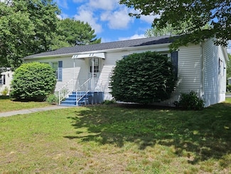 13 Silver Birch Ln, Kingston, MA 02364
