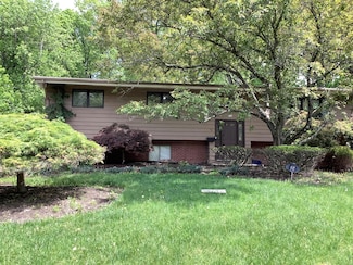 12 Brockton Rd, Spring Valley, NY 10977