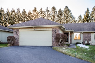 75 Bev Cir, Brockport, NY 14420