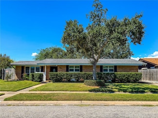 1041 Meadowbrook Dr, Corpus Christi, TX 78412