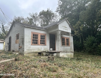 648 Hightower Rd, Macon, GA 31206