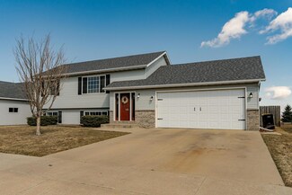 819 4th St NE, Byron, MN 55920