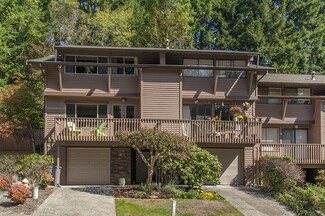 17024 NE 2nd Place, Bellevue, WA 98008