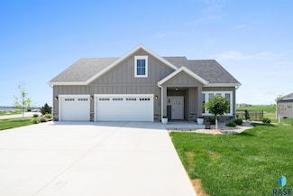 1703 N Otto Ave, Sioux Falls, SD 57110