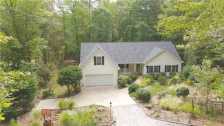 169 Warbranch Rd, Central, SC 29630