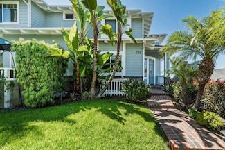 738 Cornish Dr, Encinitas, CA 92024
