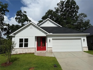 2310 Snowden Place, Mobile, AL 36609