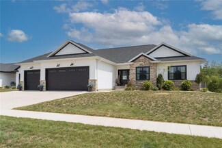 1039 Alexis Ct, Marion, IA 52302