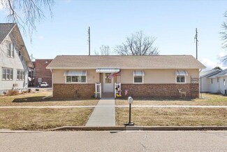 506 Ely St, Woodbine, IA 51579