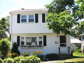 57 Rosemont Ave, Waltham, MA 02451