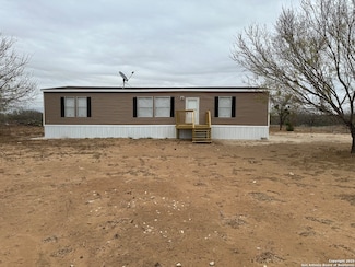 925 Pr 2630 Summit Orchard, Moore, TX 78057