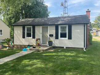 216 N 9th St, Rochelle, IL 61068